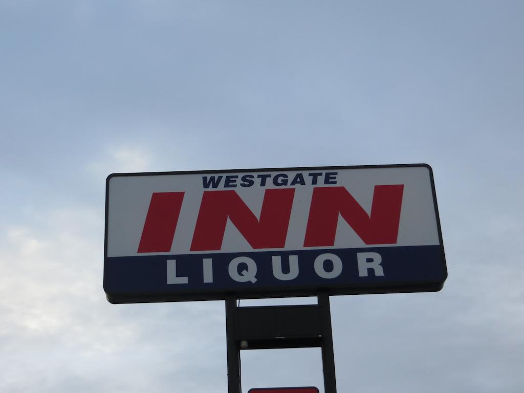 Westgate Inn Edmonton Ngoại thất bức ảnh