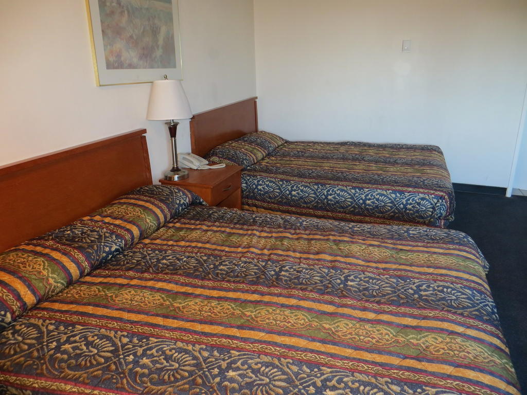 Westgate Inn Edmonton Phòng bức ảnh