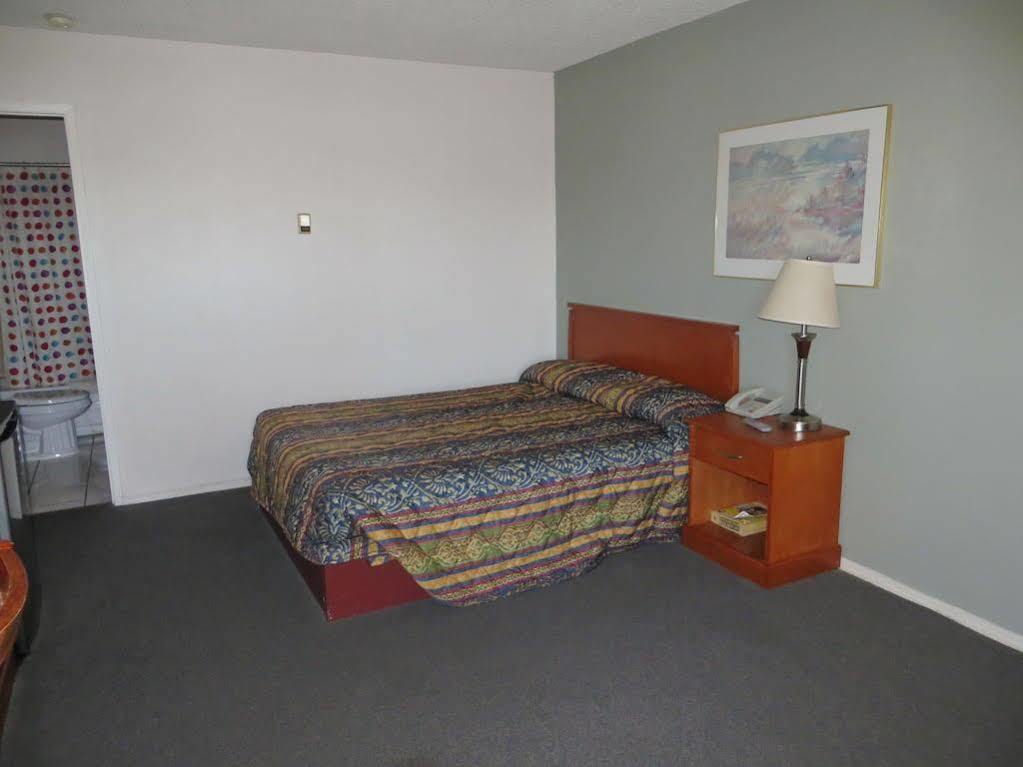 Westgate Inn Edmonton Ngoại thất bức ảnh